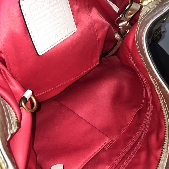 Coach purse - Picture 2 of 5